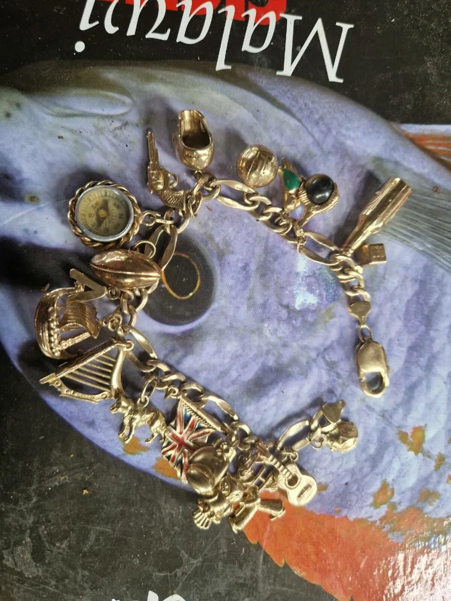 9ct Charm bracelets + 2 - Image 3