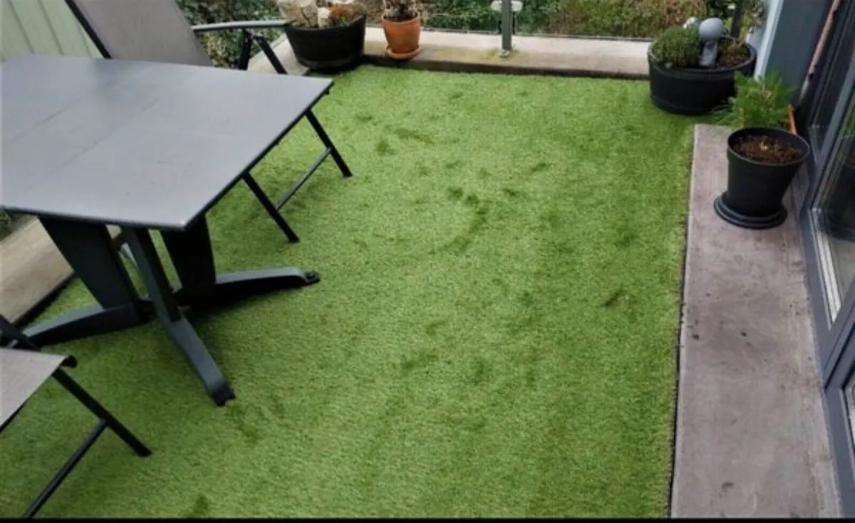 New artificial grass now available - Image 3