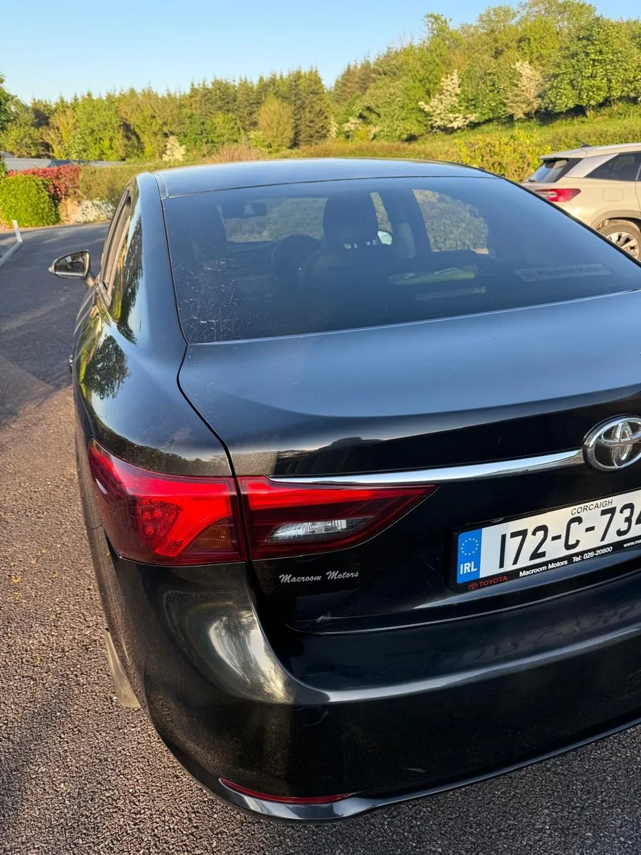 Car - Image 2