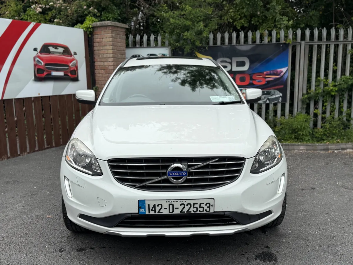 2014 Volvo XC60 2.0D 181hp Manual  Service Hst. - Image 3