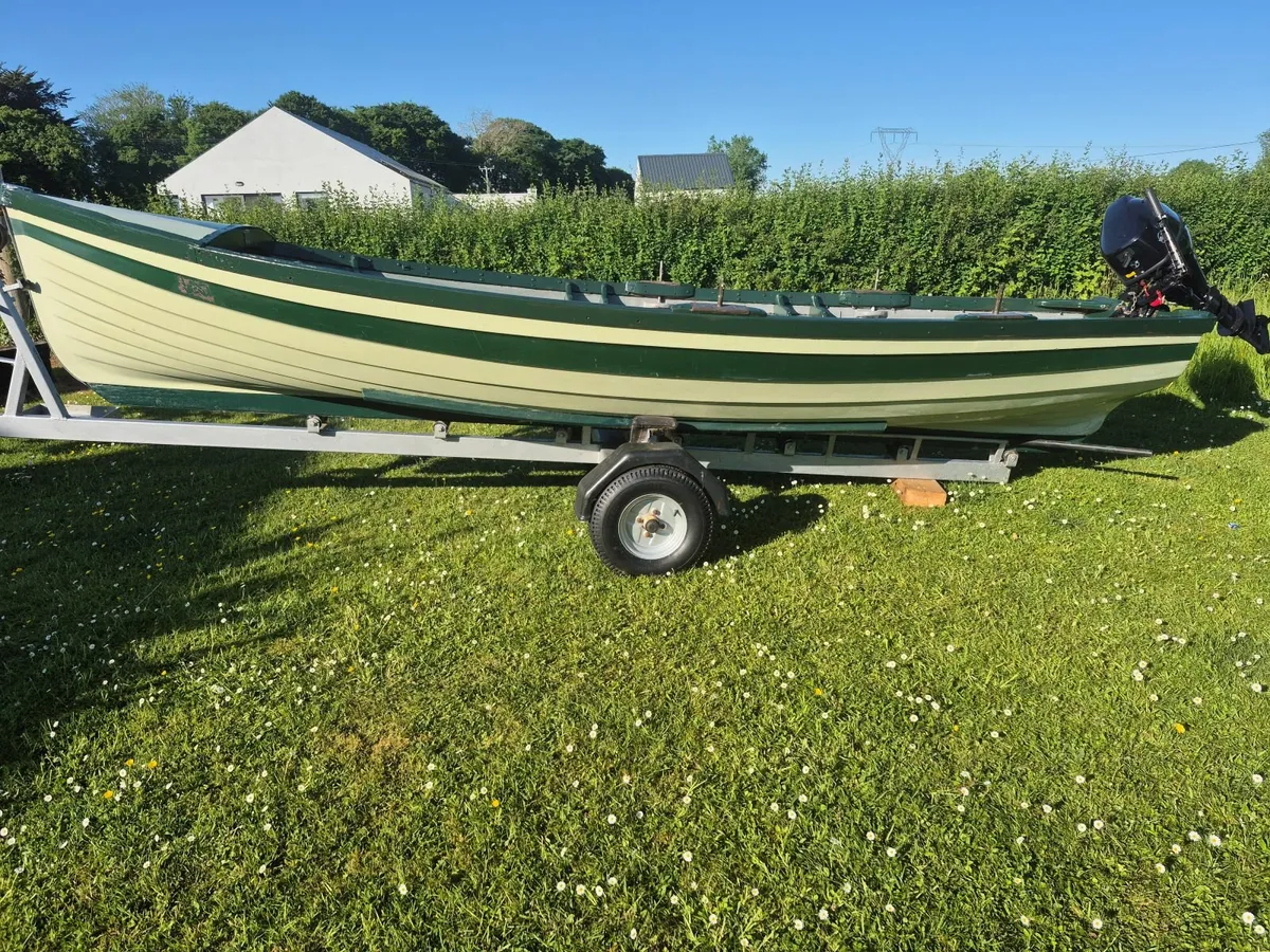 Sheelan Lake Boat - Image 1