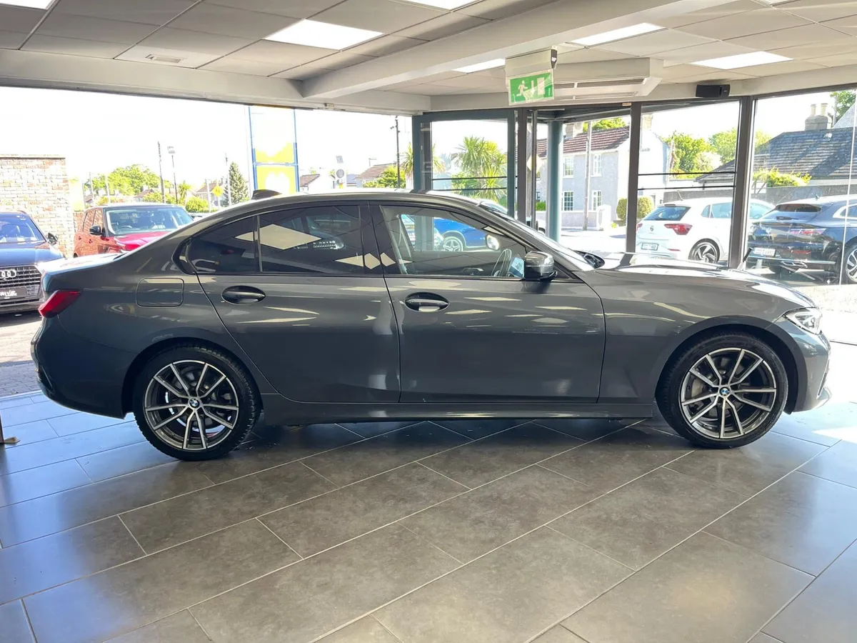 BMW 3-Series 2020 330E SPORT - Image 4