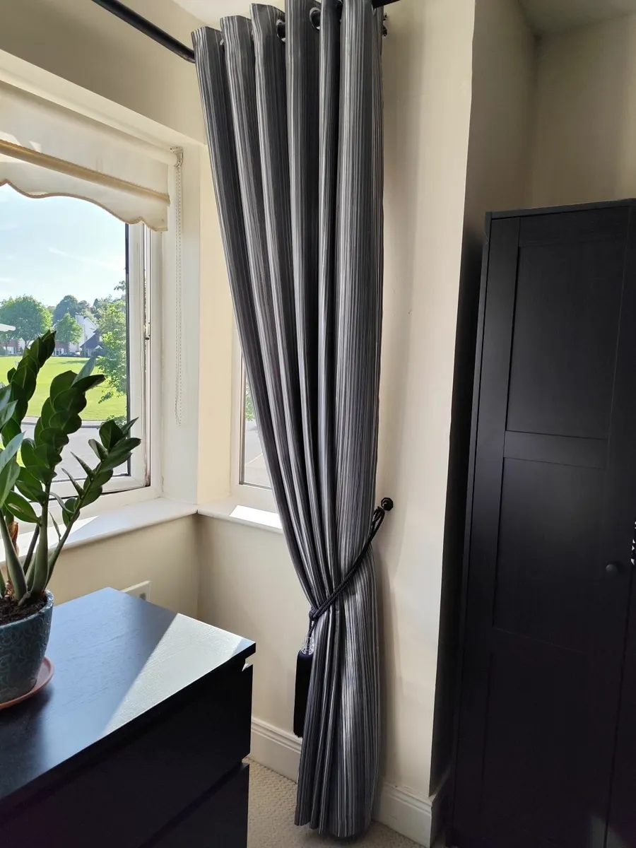 Curtain set - Image 1