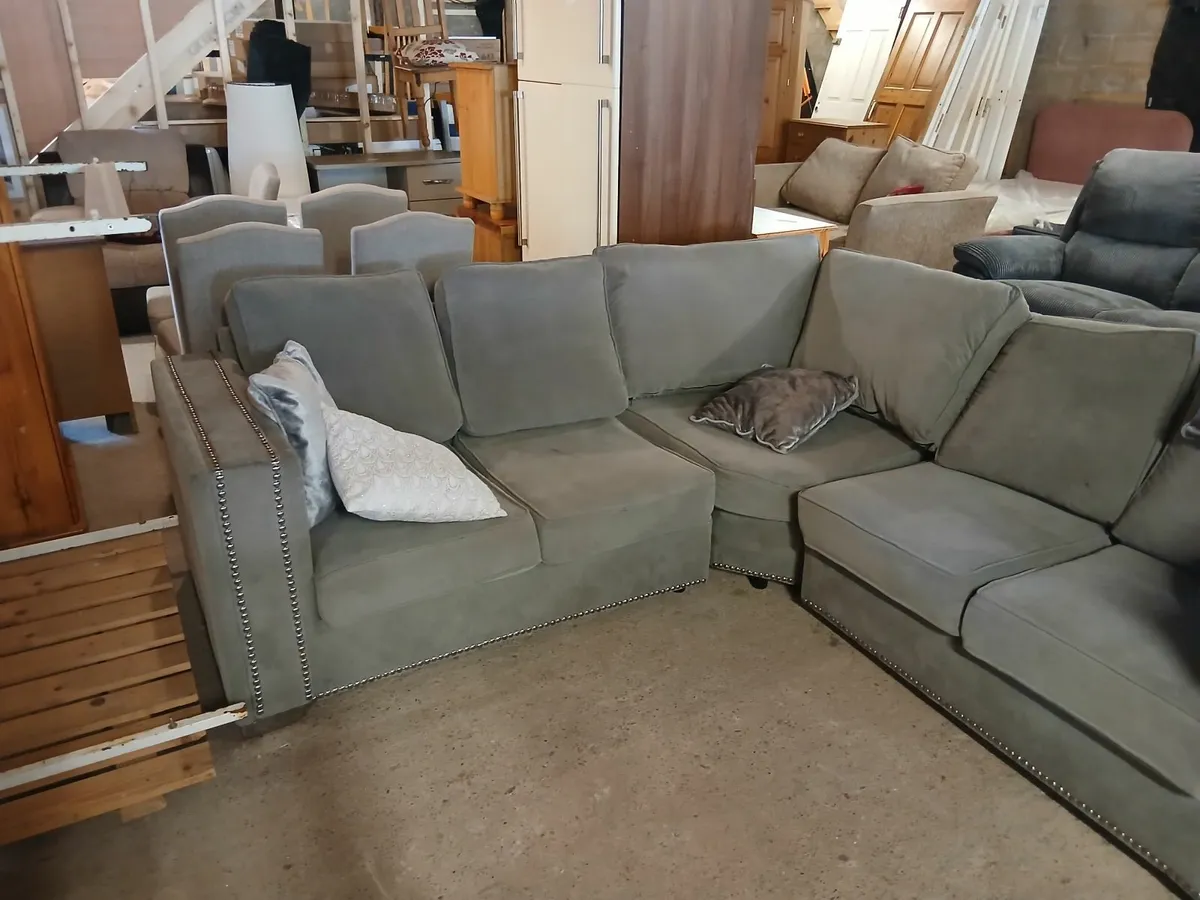 Sofa - Image 2