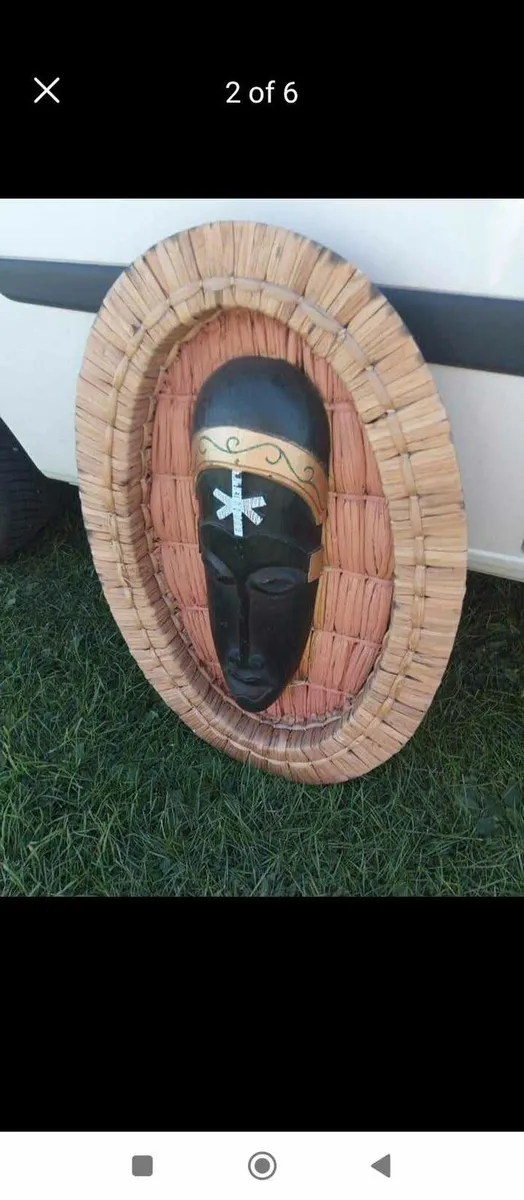 Carved mask - Image 3