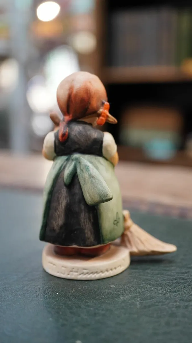 Goebel Hummel Figurine - Little Sweeper - Image 3
