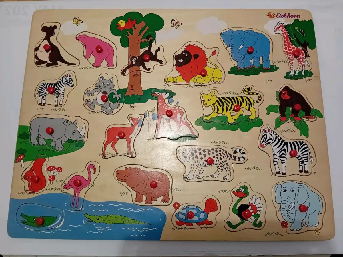 Large Wooden Jigsaw - Image 1