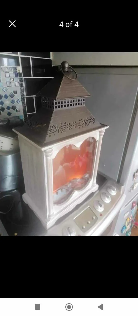 Electric light up lantern - Image 2