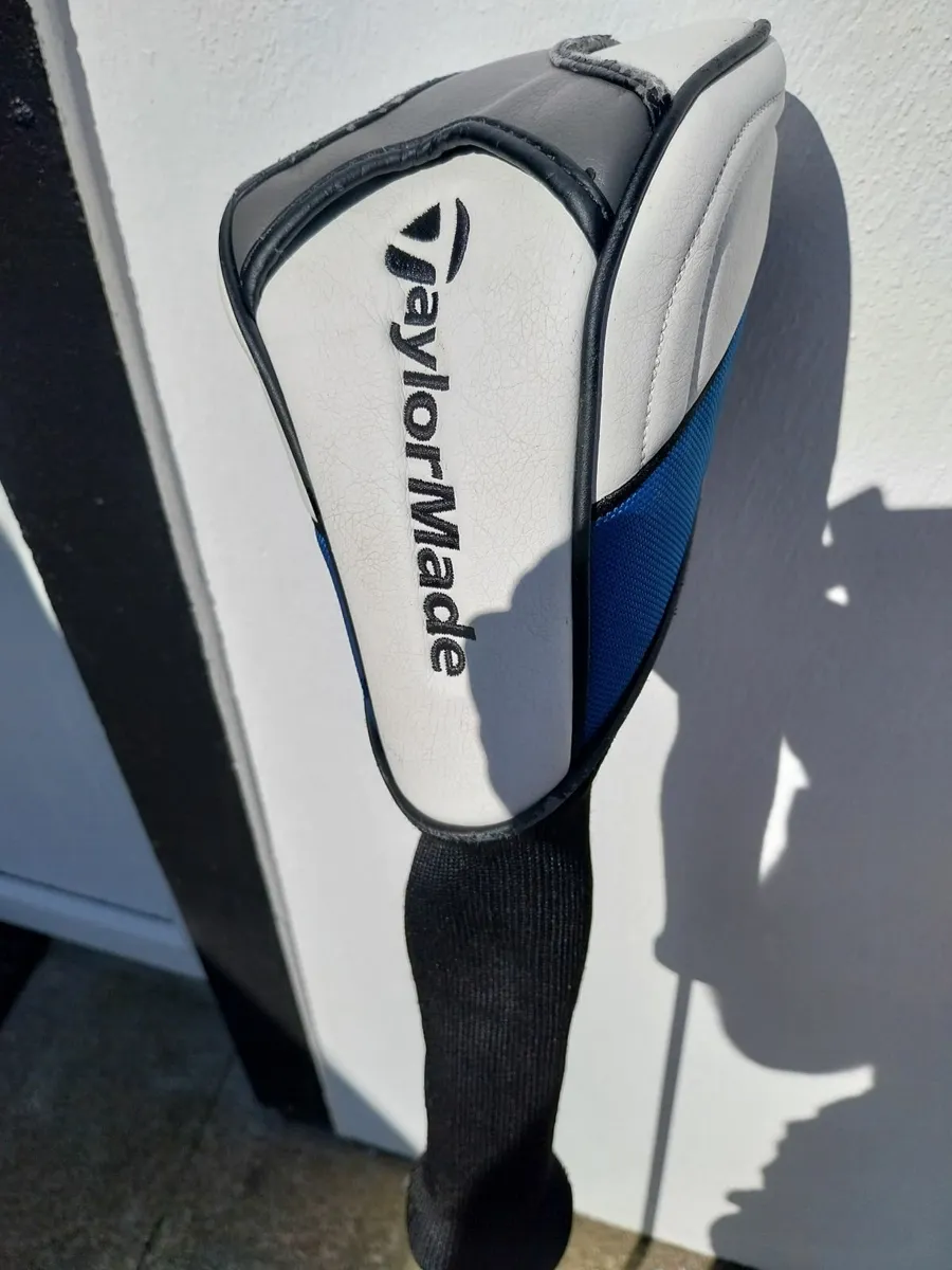 Taylormade Qi10 irons - Image 1