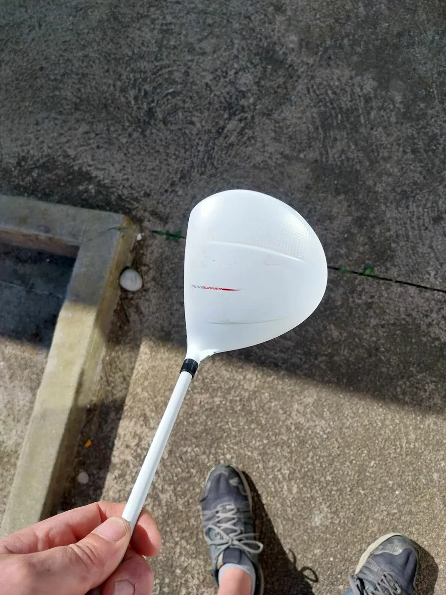 Taylormade Qi10 irons - Image 4