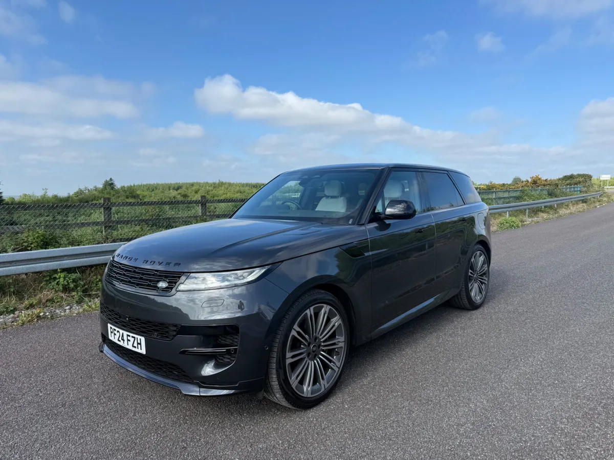 Land Rover Range Rover 2024 - Image 3