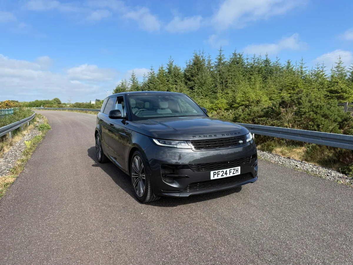 Land Rover Range Rover 2024 - Image 1