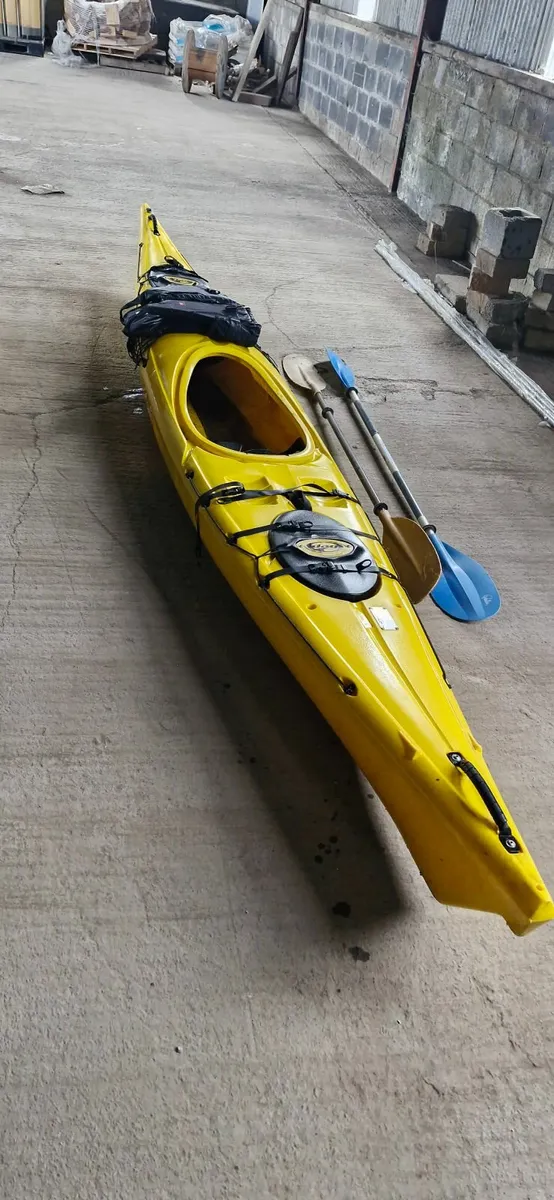 Sea kayak - Image 1