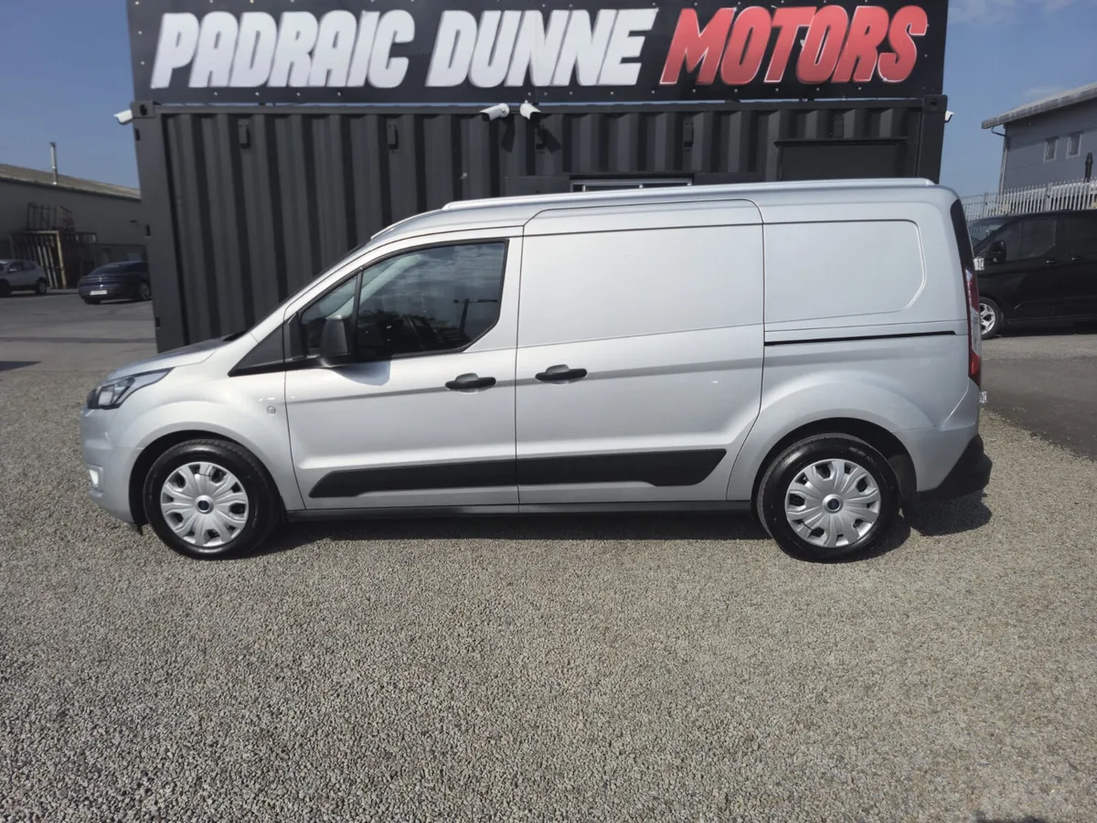 202 Ford Transit Connect LWB TREND - Image 4