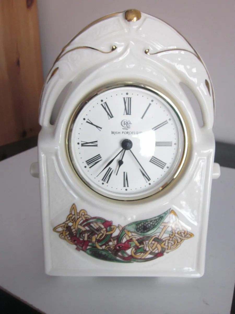Cre Irish Porcelain Celtic Shrine Clock - Image 1