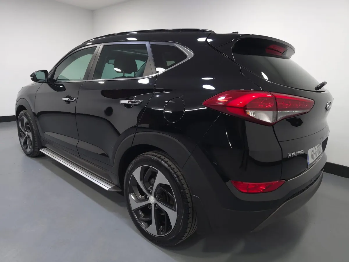 Hyundai Tucson Premium Plus 2.0 CRDI - Image 2