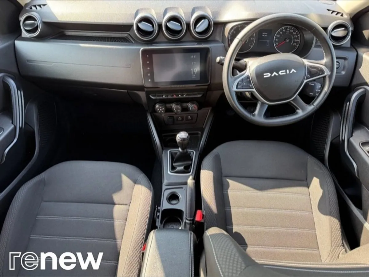 Dacia Duster Expression 1.5 DCI 115 BHP 5DR  1 Ow - Image 3