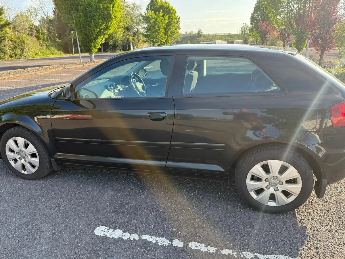 Audi A3 2009 - Image 2