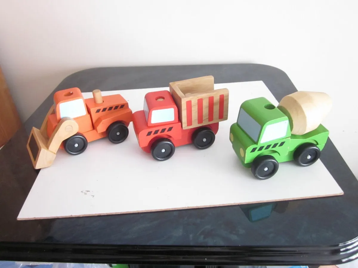 Melissa & Doug  Stacking Construction VehiclesWood - Image 1