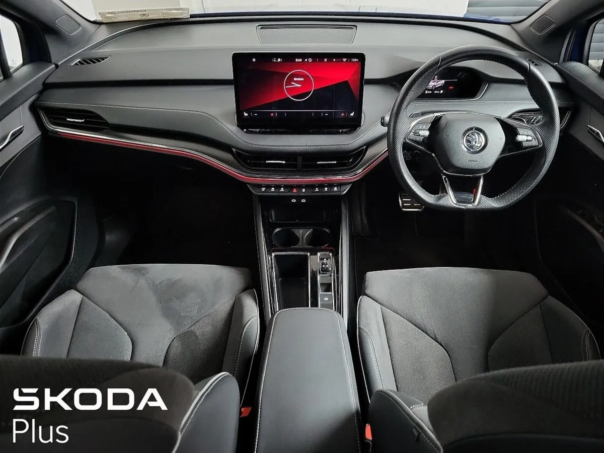 Skoda Enyaq IV 80 Coupe Sportline - Image 3