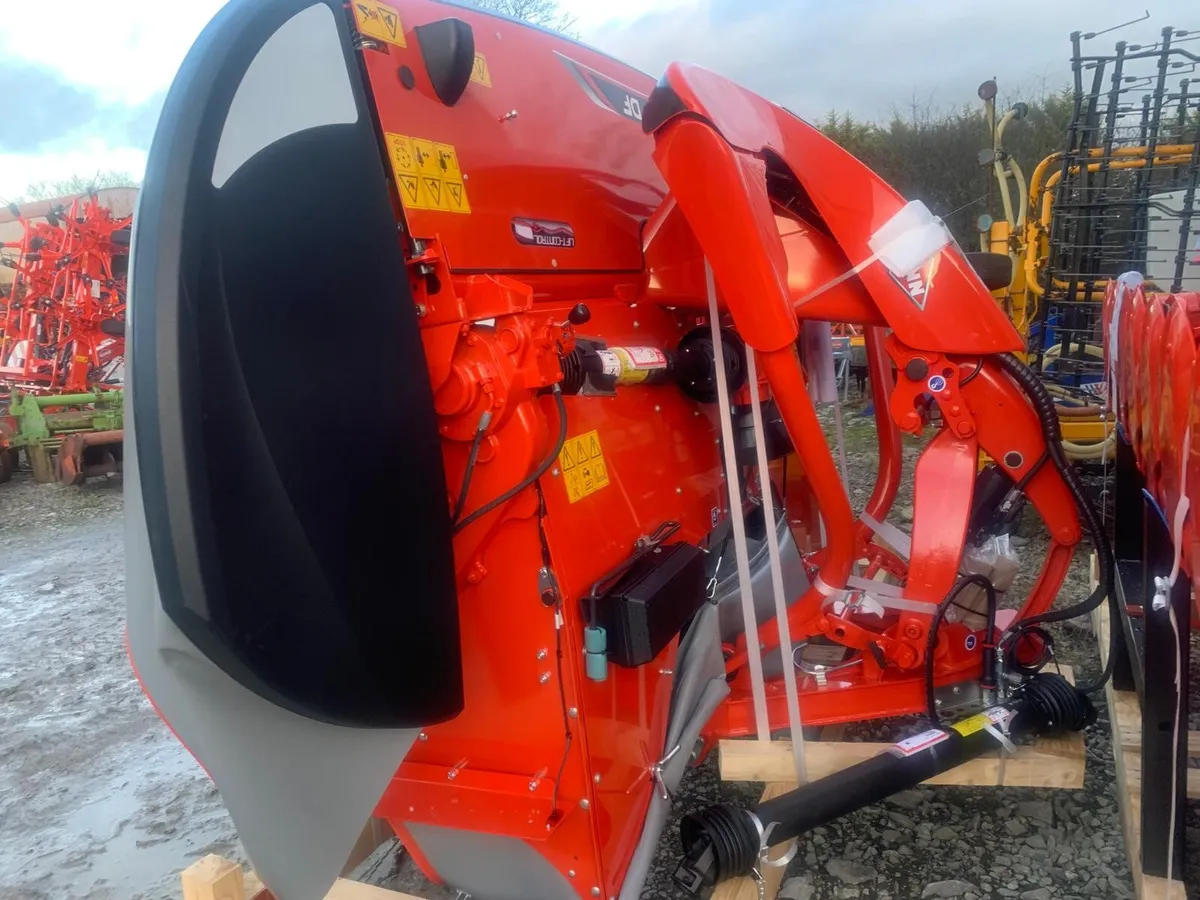 KUHN FC3125 DF-FF MOWER CONDITIONER, NEW @ 0% - Image 3