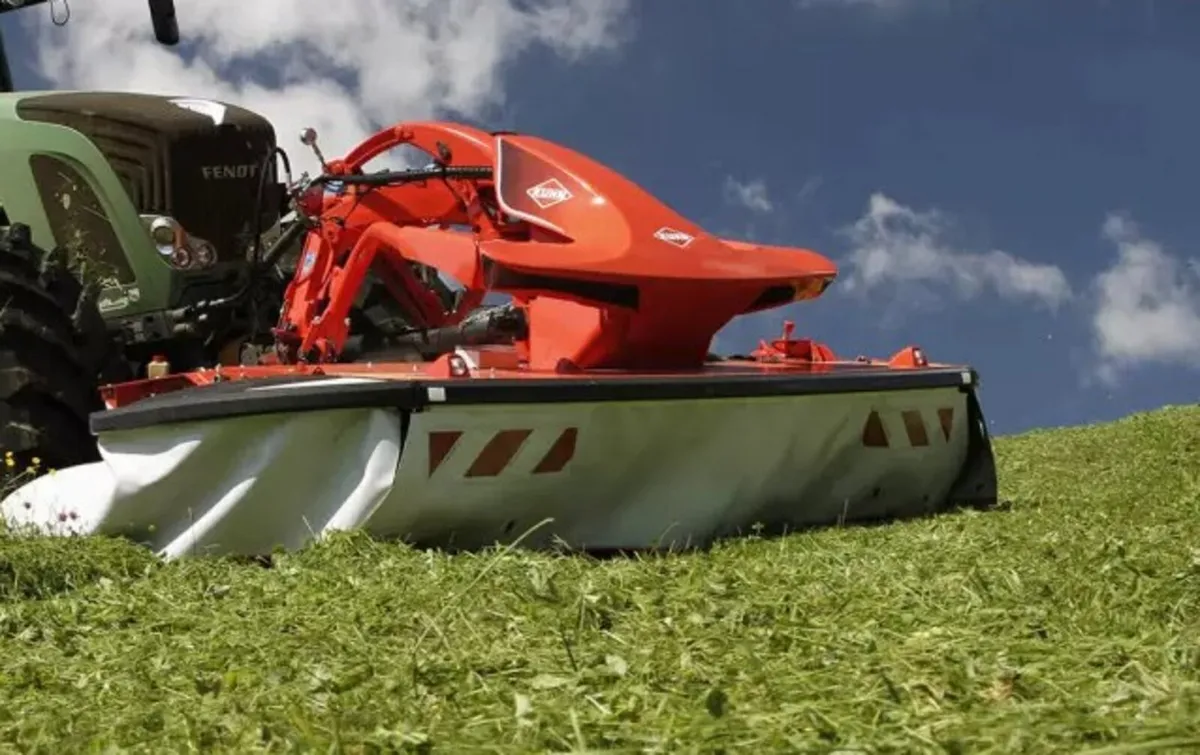 KUHN FC3125 DF-FF MOWER CONDITIONER, NEW @ 0% - Image 2