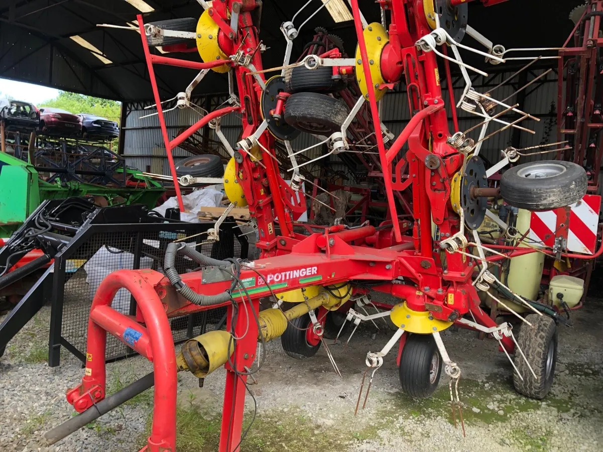 8 rotor tedder - Image 1