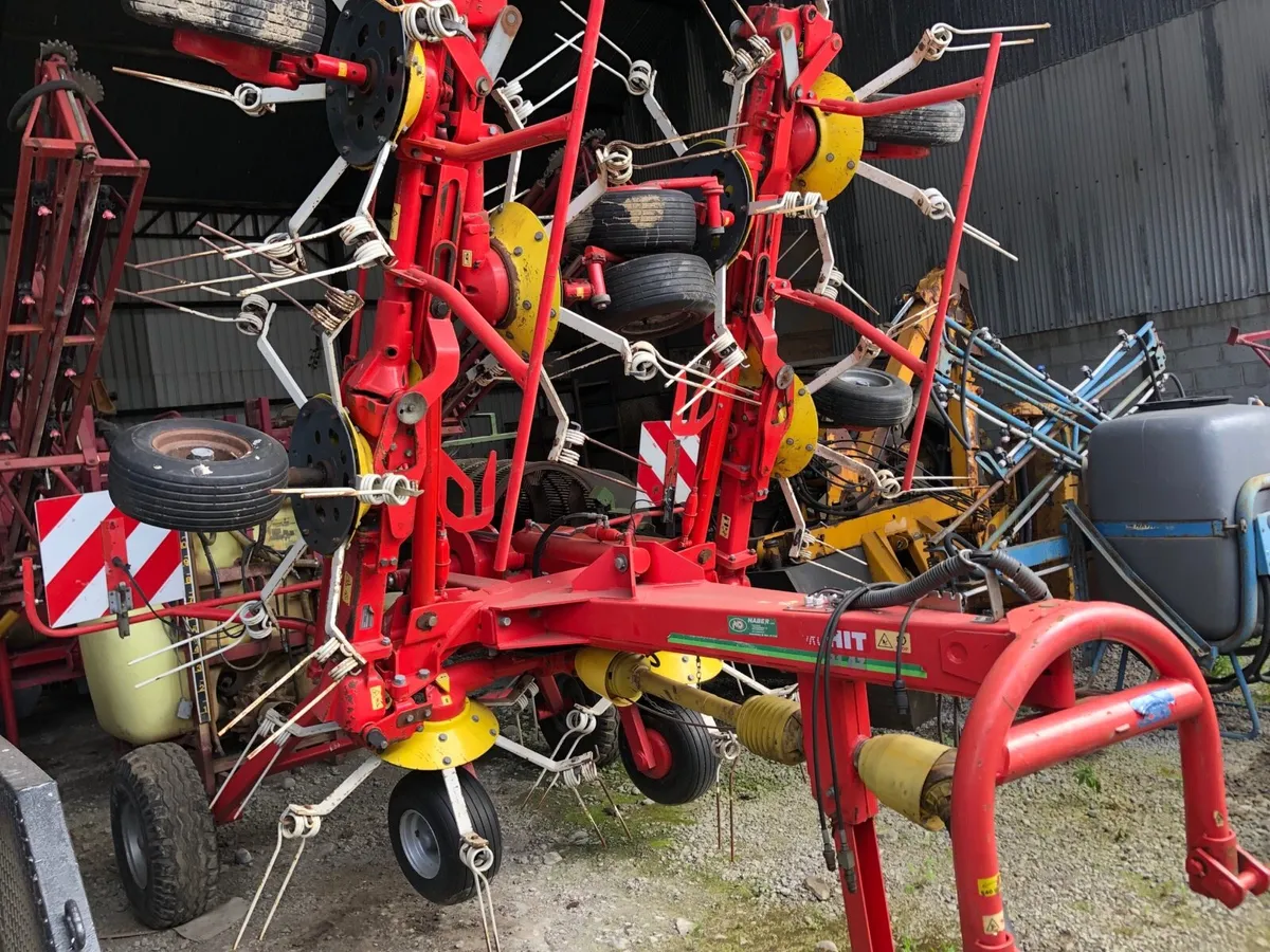 8 rotor tedder - Image 2