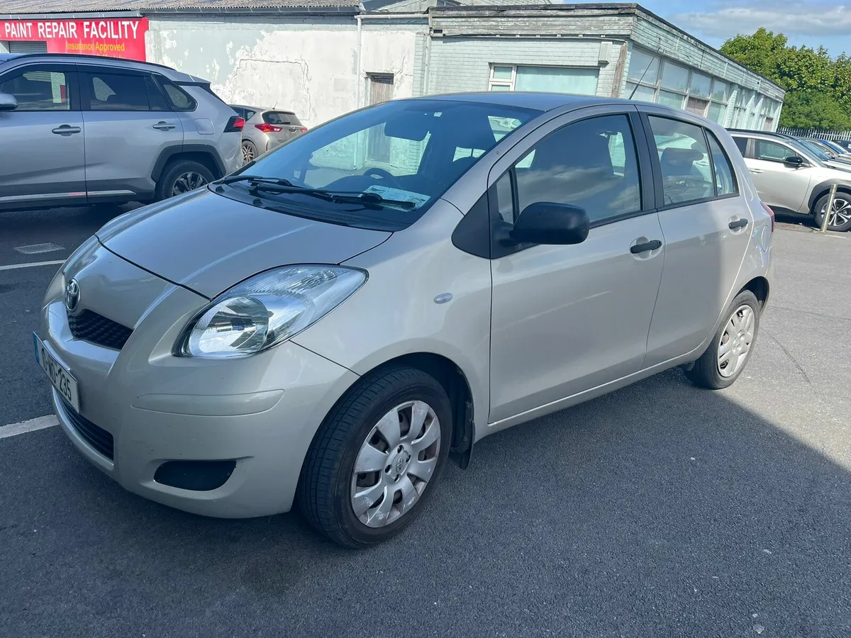 2010 Toyota Yaris 127kns!!! - Image 3