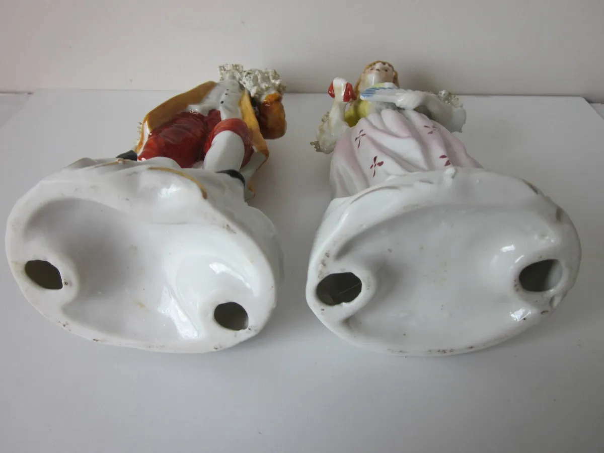 Vintage Porcelain Lace Couple Figure - Image 2