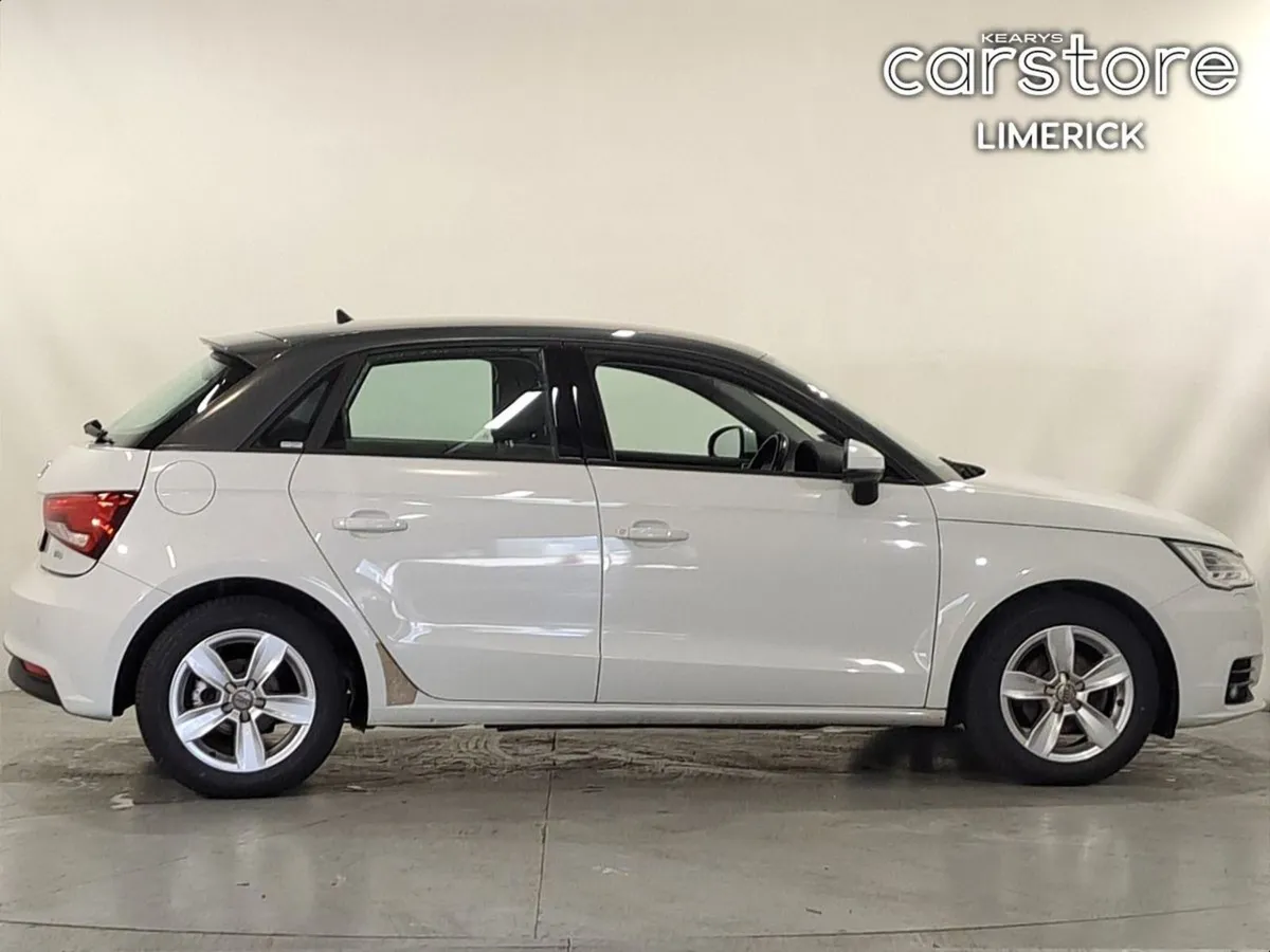 Audi A1 1.0 Tfsi - Image 2