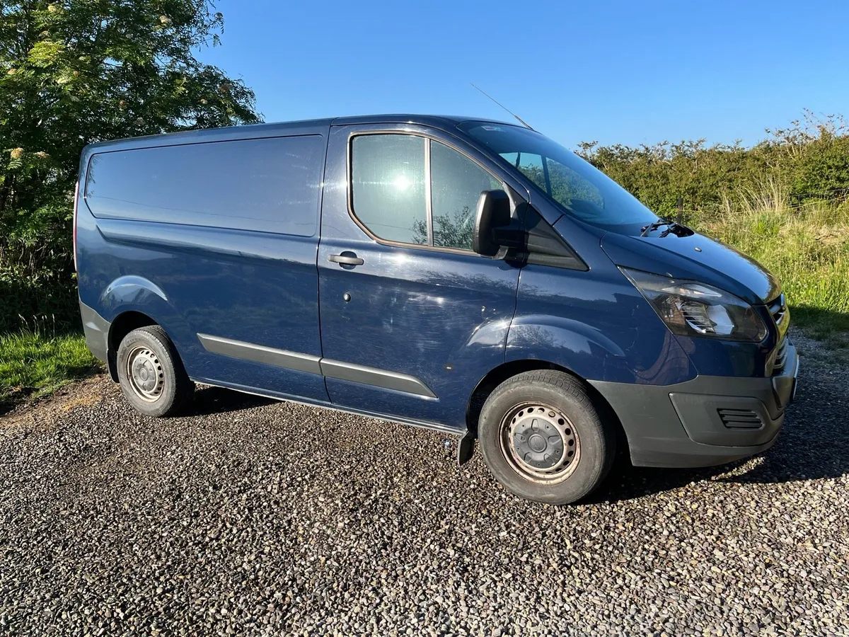 Ford Transit Custom - Image 1