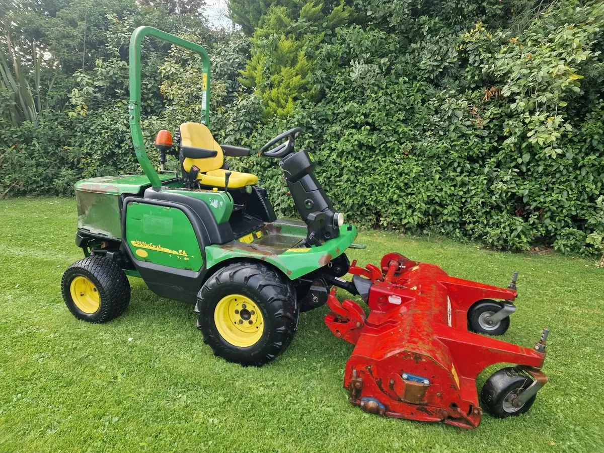 John Deere 38hp ride on mower lawnmower - Image 1