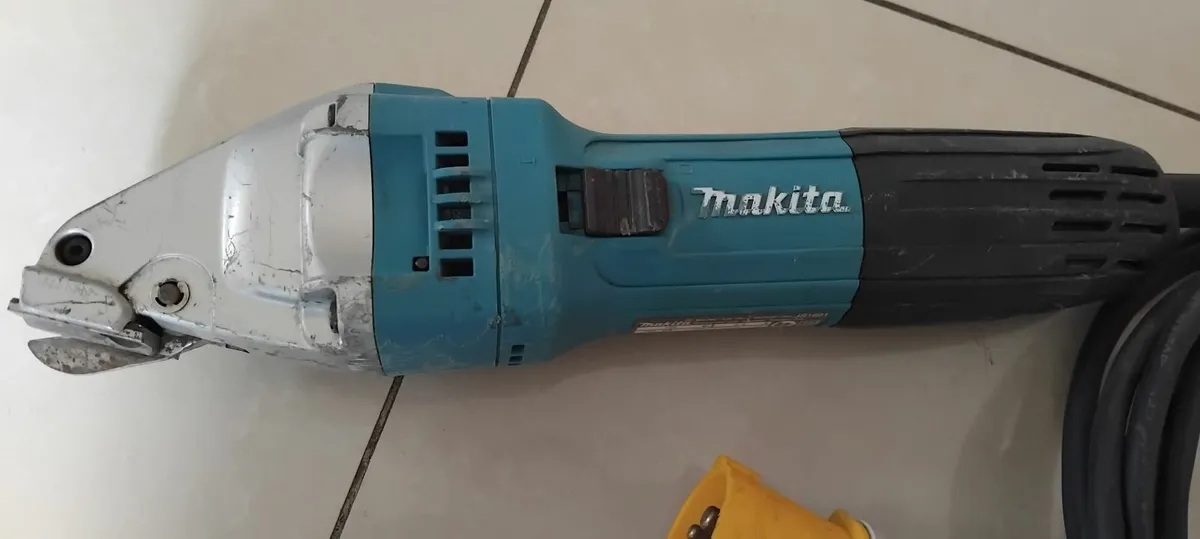 Makita JS1601 Tin Shears 110v - Image 4