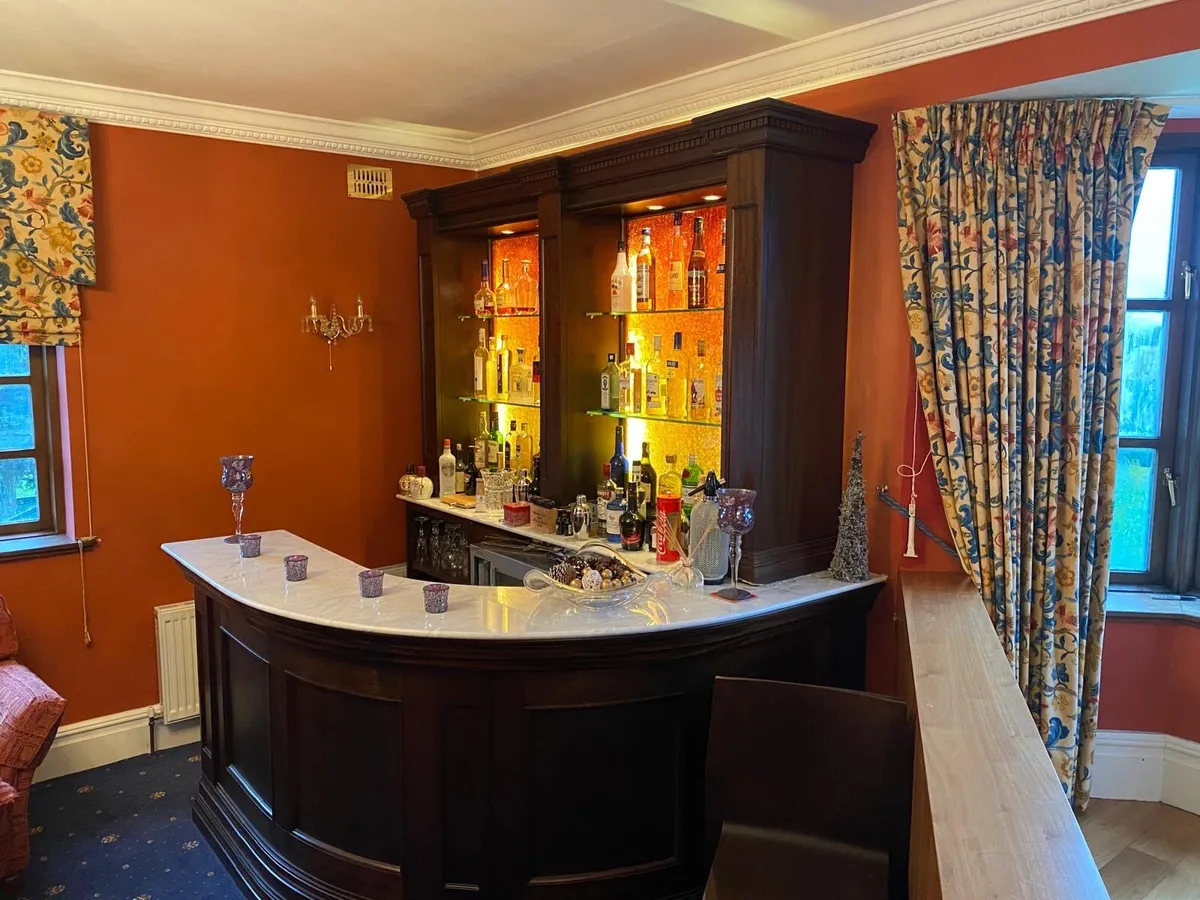 Home bar - Image 2