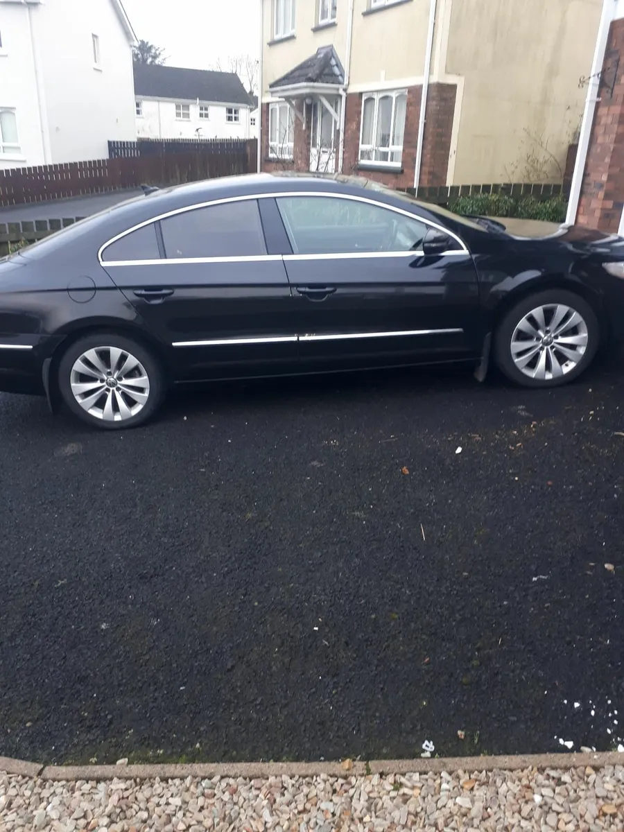 Volkswagen Passat 2009 - Image 3