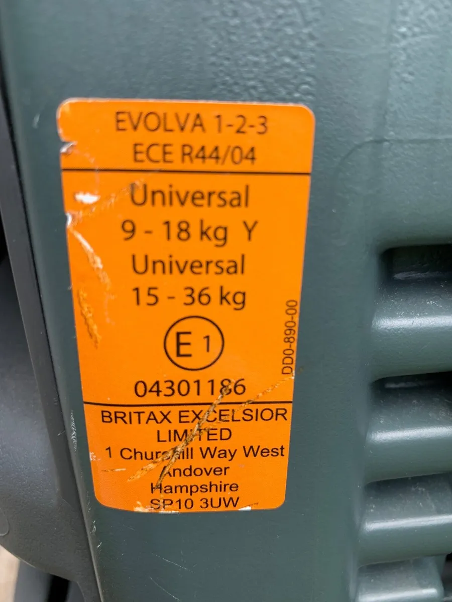 Britax Car Seat - Image 2