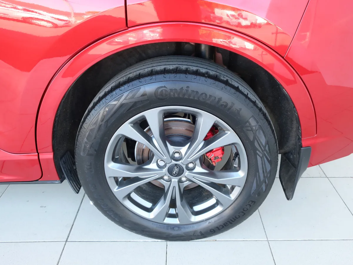 2023 Ford Kuga 2.5 ST-Line PHEV 225PS - Image 4