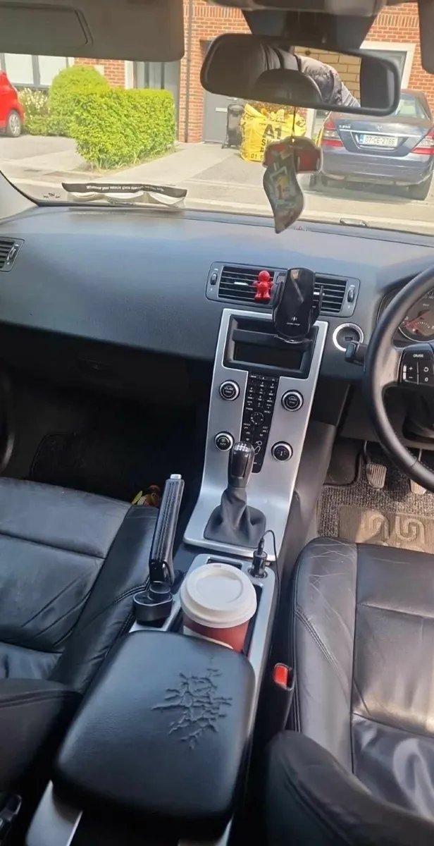 Volvo S40 2011 - Image 3