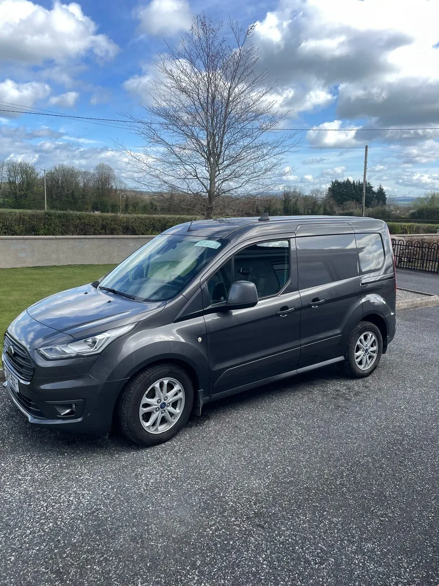 Ford Transit Connect - Image 2