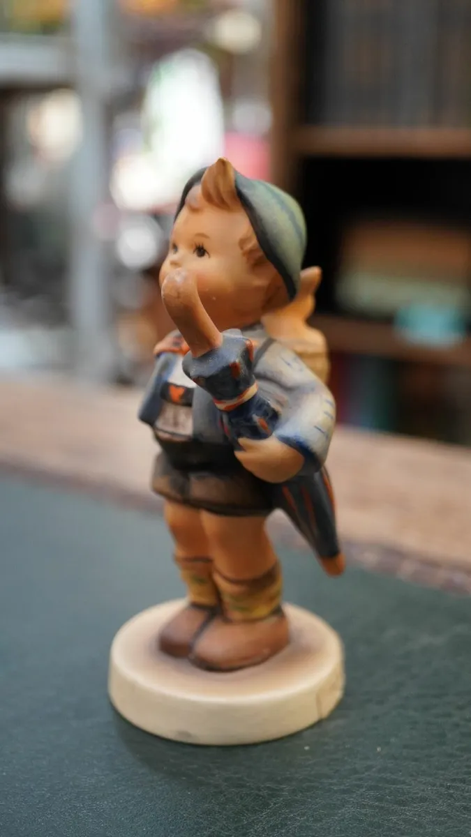 Goebel Hummel Figurine - Home from Market - Image 3