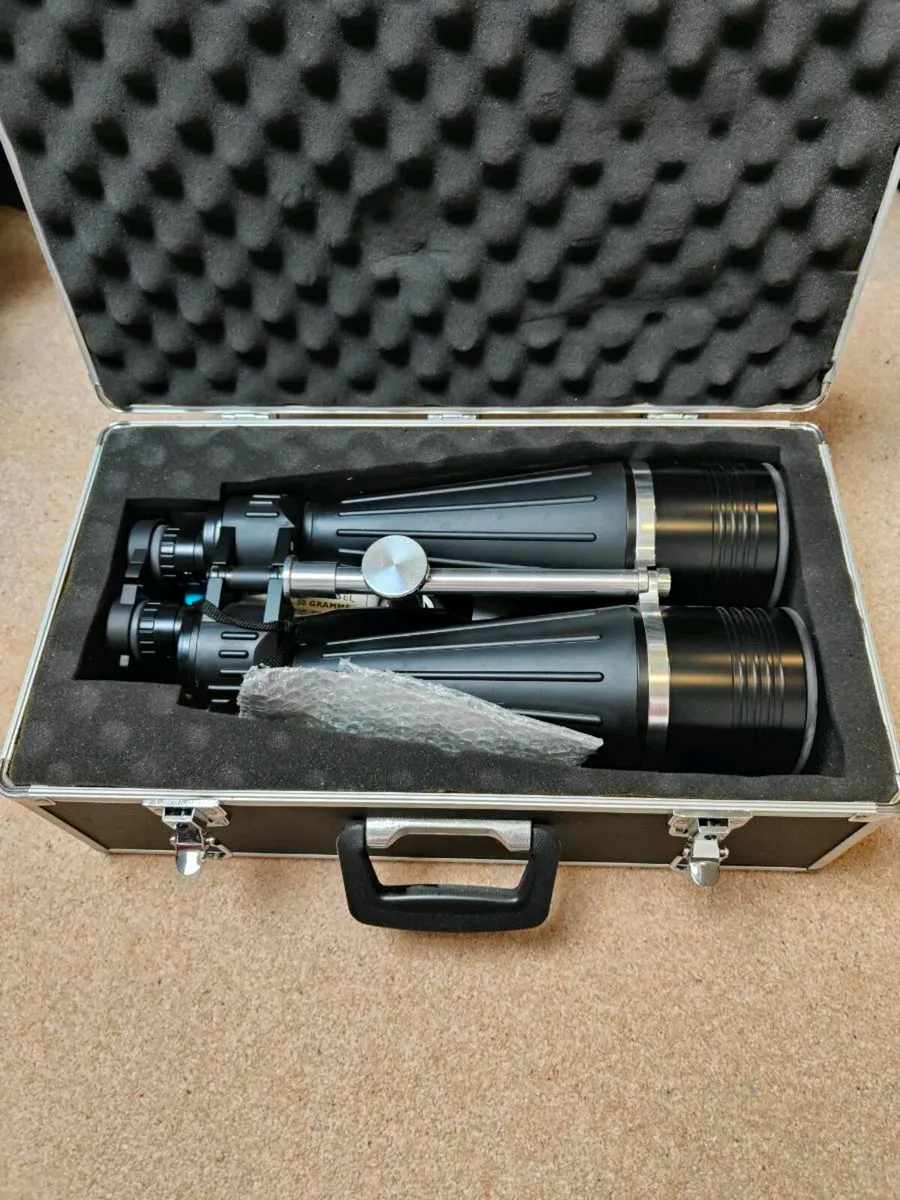 Helios Binocular with Stand - Image 1