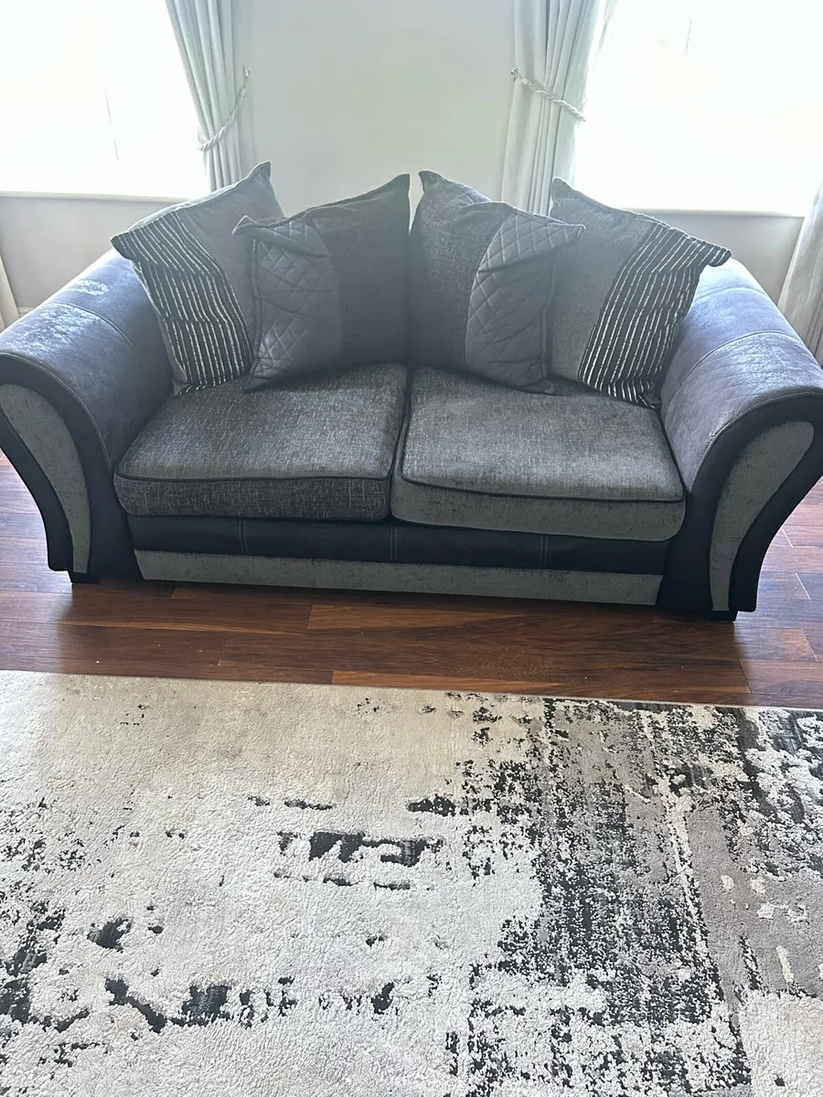 Couch’s & Armchair - Image 2