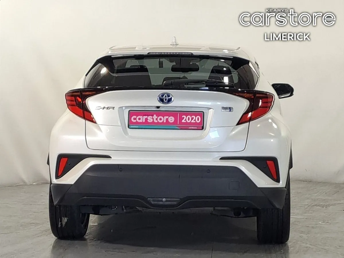 Toyota C-HR 1.8 Petrol Hybrid - Image 4