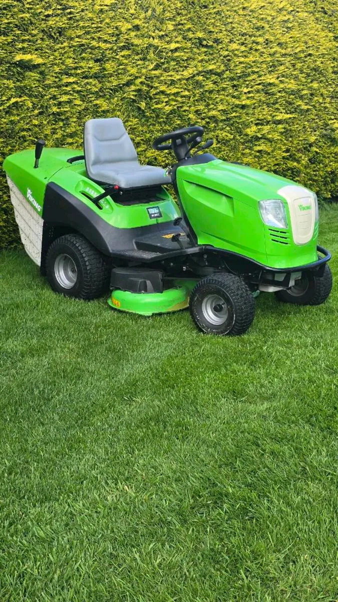 Viking tractor mower - Image 2
