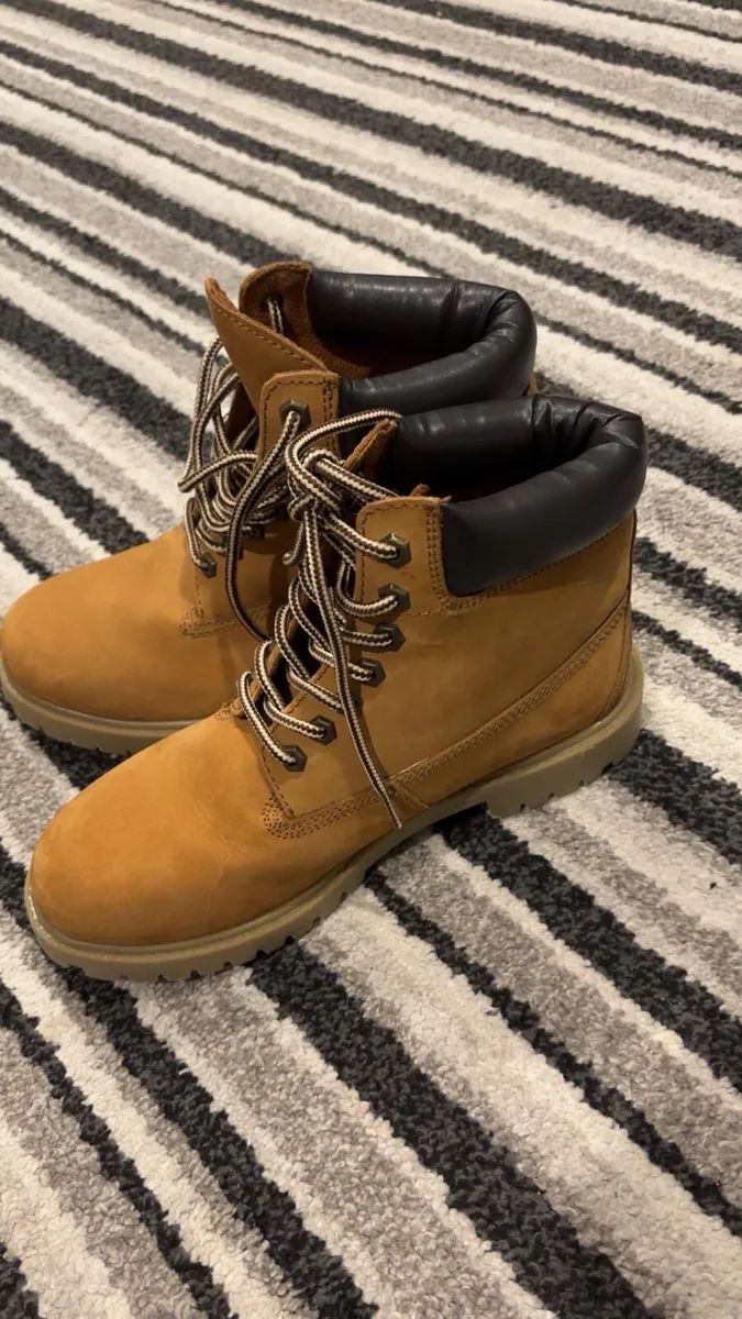 Men’s Boots - Image 1