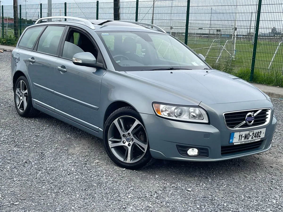 11 Volvo V50 Nct tax 1.6 d 6 speed - Image 1