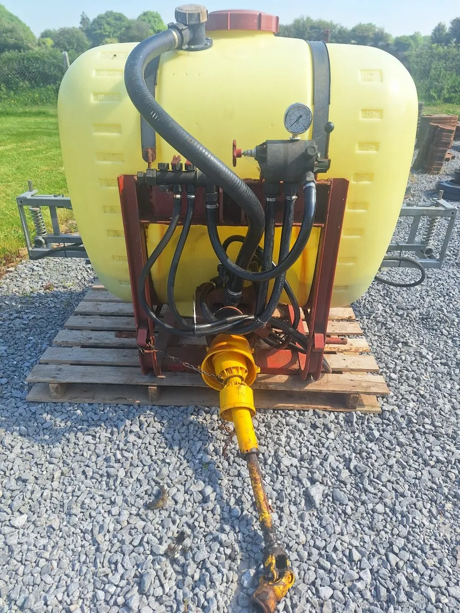 Tractor Sprayer - Image 1