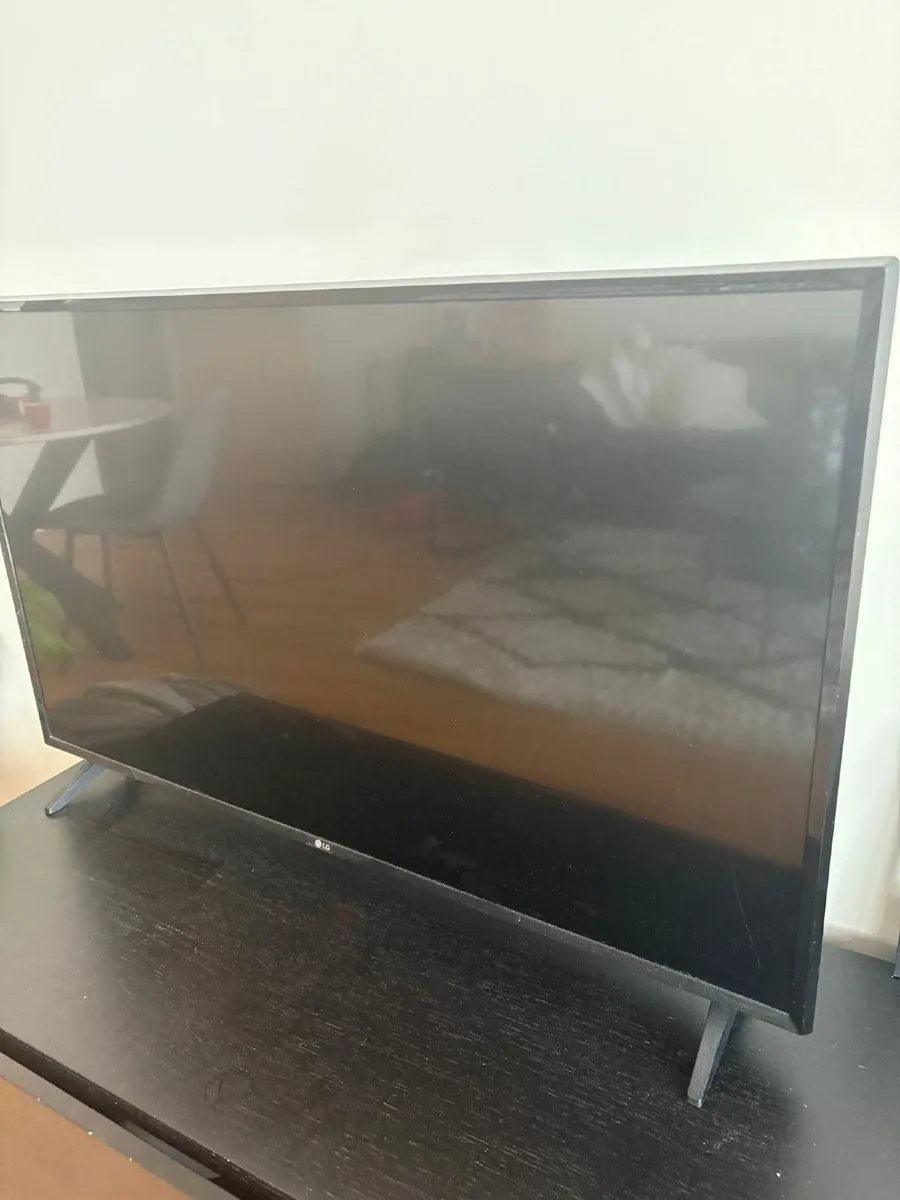 Perfect working LG Smart TV, 43 inch - Image 2