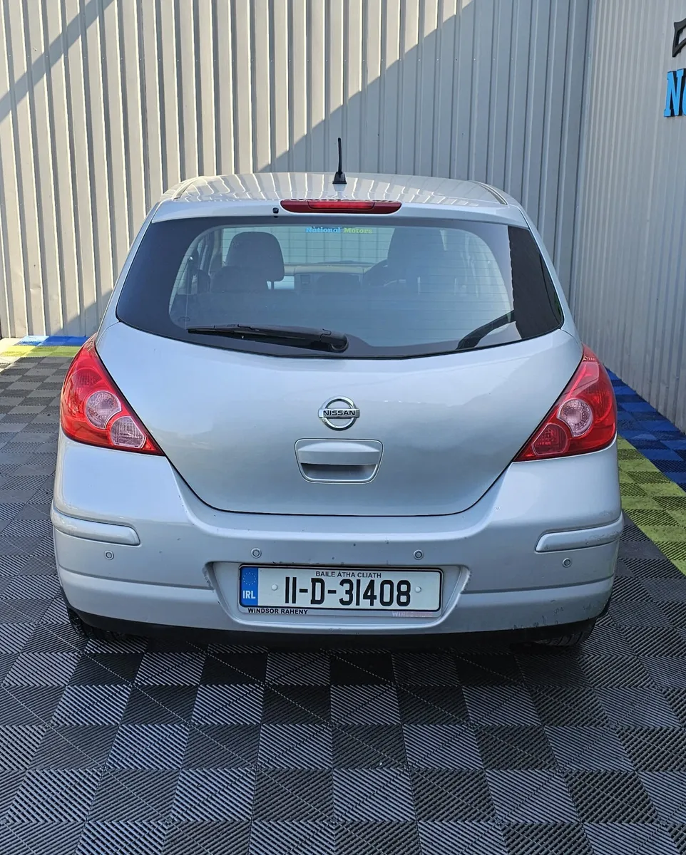 2011 Nissan Tiida Silver 1.5d SE - Image 4